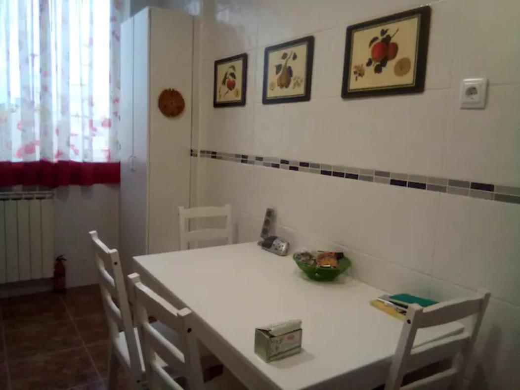 Las Golondrinas Zaragoza Saragossa Zewnętrze zdjęcie